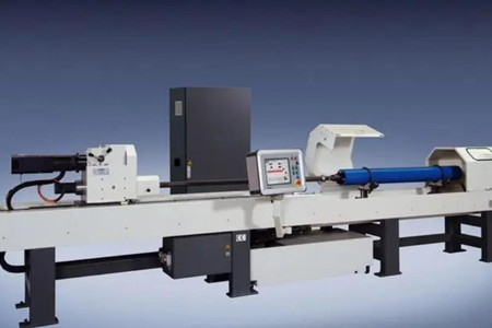 數(shù)控珩磨機(jī)進(jìn)給量選多少合適？0.1~5.0mm/min范圍內(nèi)！